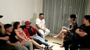 terapia familiar de sexo , la secion de terapia en lo de la psicologa termino en fiesta sexual