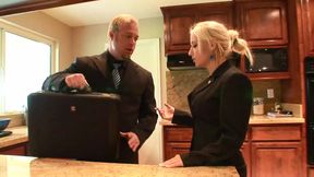 Sammie Spades an experienced woman with golden hair gets her