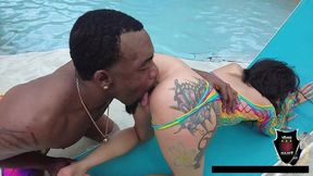 rome major hard fucks skinny sisi pesos  pussy on a cot in the pool!