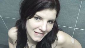 ”AMATEUR Exhibitionist Couple Fuck in Shopping Mall”