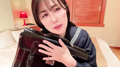 I played around with a scarf, a real sailor uniform, and a real school bag.