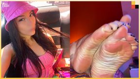 Skarleth - 23 Years Old - Latina Foot Modeling - Girl Next Door Feet - Amateur Feet - Real Life Foot Fetish v5