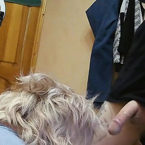 Stepmom ignores my cock and I cum on her hair