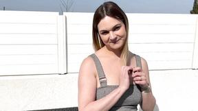 ”Alice Dreaming About 3some With a Chick & One Big Dick”