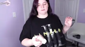 Big-titted MILF masturbates and talks about her day