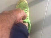Cum on sneakers - Fan request video - Twitter