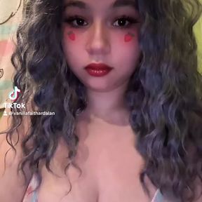 TikTok Egirl Slut With Big Boobs Vanilla Faith