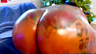Oily Holiday Orgy - Creampie Party with Old Saint Nick