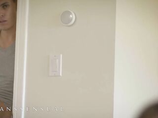 TRANSSENSUAL - Tony Sting Jerks Off During the time that Watching Jade Venus & Hazel Moore Eating Every Other Cunt
