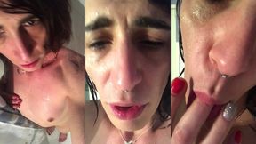je t’embarque sensuelement sous ma douche pour que tu me prennes une ...