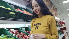 Petite Teen Opens Up to New scene with Stranger