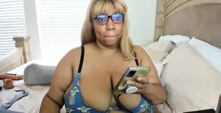 Topless big-titted blonde gets a tasty lunchtime bj and creampie