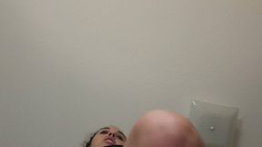 Horny Sammie scares a tiny with her Giant Feet