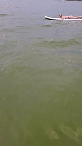 Surfer Girl show my Pussy on the public beach