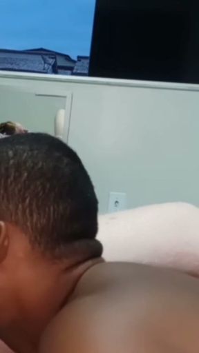Cheguei Da Rua Com Muito Tezao E Caiu De Boca Na Rola Do Meu Boy Roludo   Clip 1