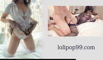Playful Teen (18+) Girlfriend iiiipop99 Gets Creamed in Truth or Dare