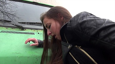 Amirah Adara gives amazing blowjob and nice fuck for help with a broken car