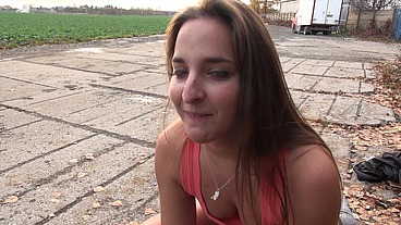 Amirah Adara gives amazing blowjob and nice fuck for help with a broken car