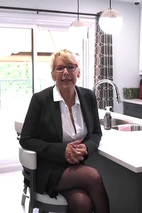 Bianca, a Mature Sex Addict with Huge Breasts - Part1