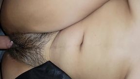 cunada abrio las piernas y le dijo a su cunado que la penetrara muy rico