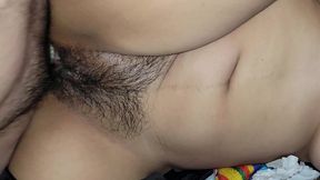 cunada abrio las piernas y le dijo a su cunado que la penetrara muy rico
