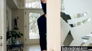 Super busty Ava Addams hammered by horny burglar