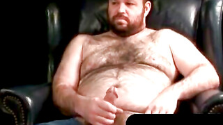 "Hairy Bear's Intense Solo Masturbation Session"