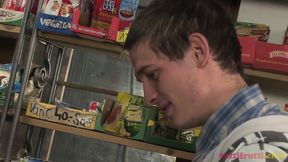 TuttiFrutti - Looser Mom and Boy