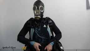 What do I wear under my neoprene?