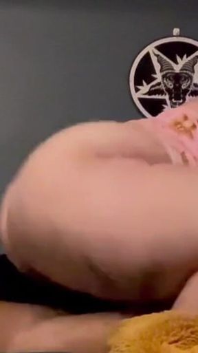 Thick Jiggly PAWG Rides BBC - Super Hott!!!