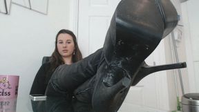 Lick My Boots loser (AVI)