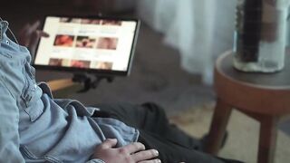 Pure Pleasure Male Masturbation Enhanced by Technology： Carl and AutoBlow IA Ultra