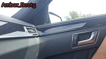 I Showed My Ebony Black Pussy to My Uber Driver and Make Him Honey - Amber Booty