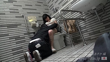 FETIS Too thick fetish scenes compression. Girls who immediately do blowjob after drinking piss!(mix-19/FETIS.JP)
