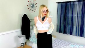 Lucy Gresty - Gresty Hot Blonde Milf In Suit &amp; Retro Bra Really Wants The Job