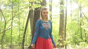 Supergirl vs Klarion the Witch Boy