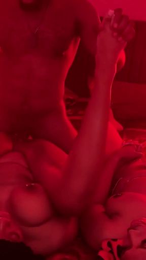 Jaw-dropping moment from &quot;Passionate black love&quot;