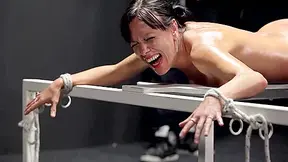 Maximilian Lomp - Hannas First Session