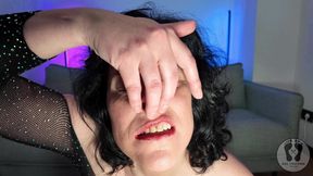 Emma Smile MILF Shows Her Nostrils Pressing Her Nose Fetish