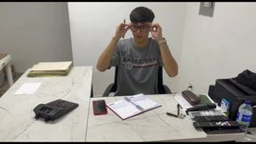 Homemade Sex in My Boss's Office Who Asks Me to Give Him a Good Massage