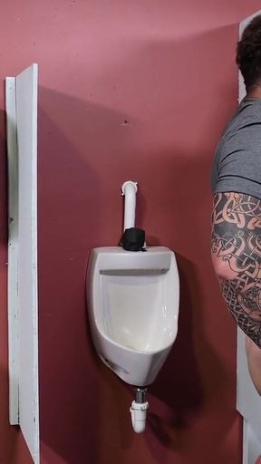 Menover30 meet me at the gloryhole