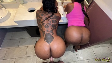 Big Booty Ass Eating Sloppy Threesome w/ Breyana & Charlotte