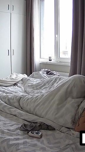 LUUV. Boyfriend fucks girlfriend and cums on her stomach for reality show   Clip 1