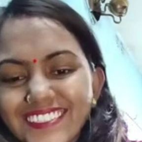 Indian bangla hot lonely aunty video with cute face