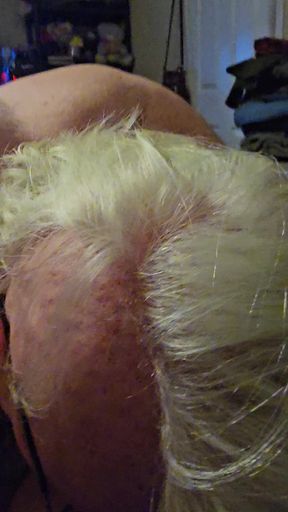 Wife gives me a bj with her new haircut