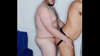O viado deu o cu em p&eacute_ depois da balada (COMPLETO)