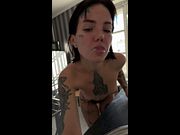 sexy tattooed egirl can’t wait to have sex with you 😘