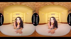 Solo MILF, Lucia Denvile is rubbing her pussy, in VR