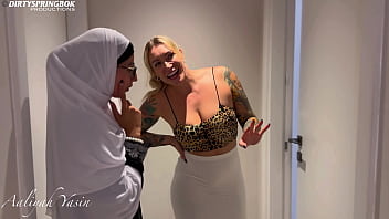 Aaliyah Yasin meets her new neighbour