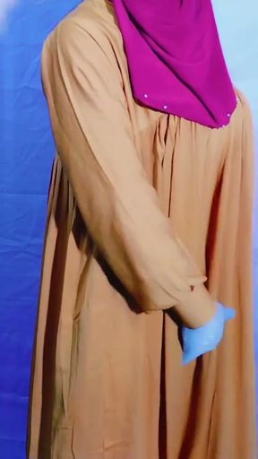 Masturbation and dirty talk by a very beautiful Bangladeshi stepmother   Clip 1